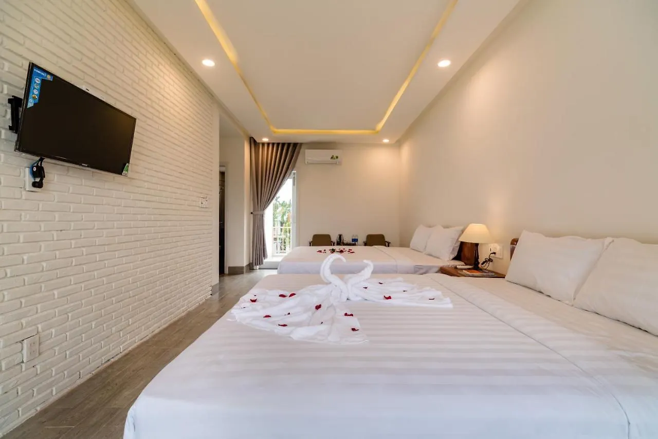 Chi Thanh Villa Hoi An