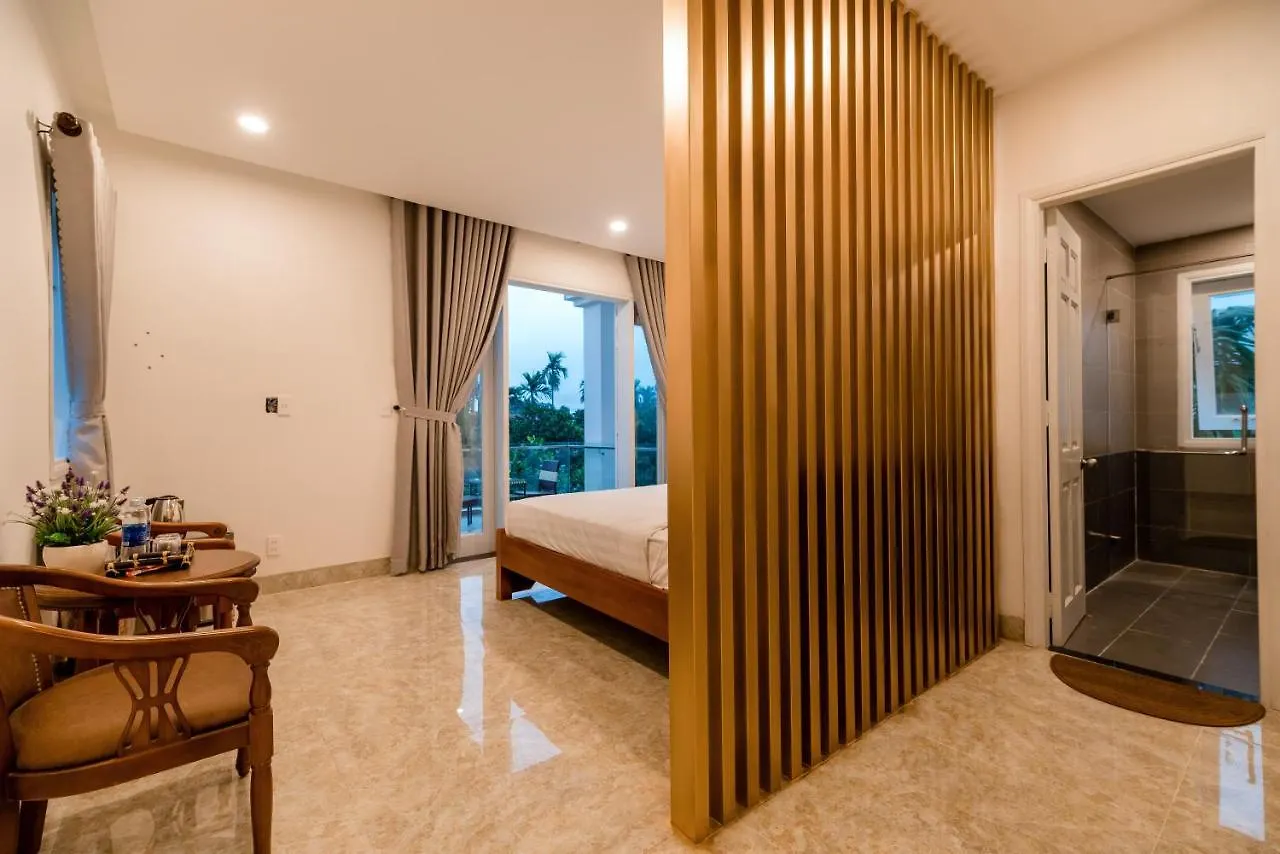 Chi Thanh Villa Hoi An